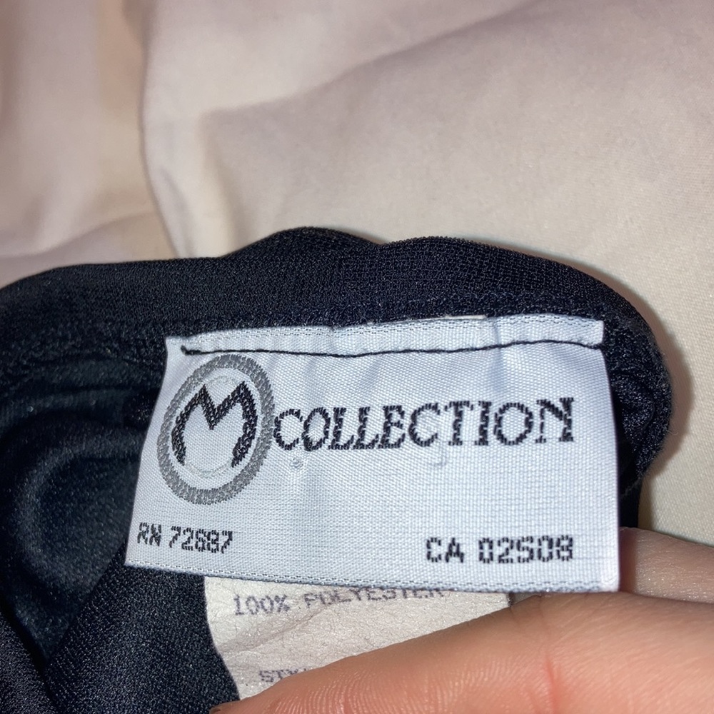 M collection Skirt - Picture 4 of 4